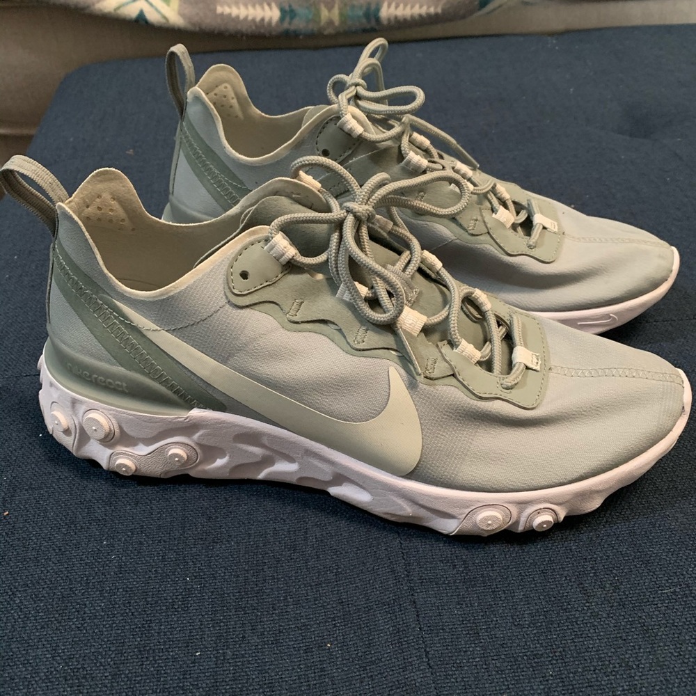 Nike React Element sneaker
